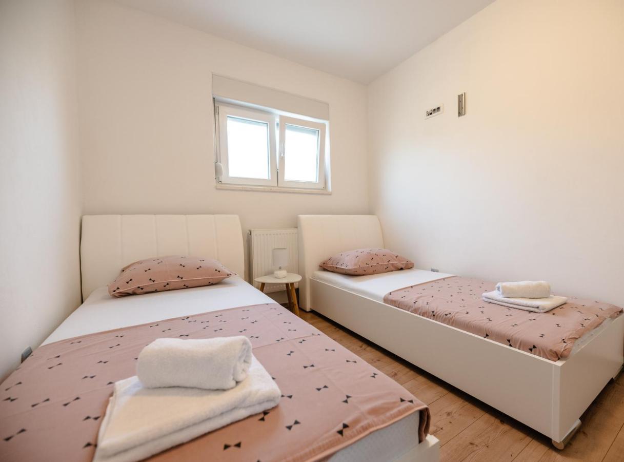 Apartments M Kozino Ngoại thất bức ảnh